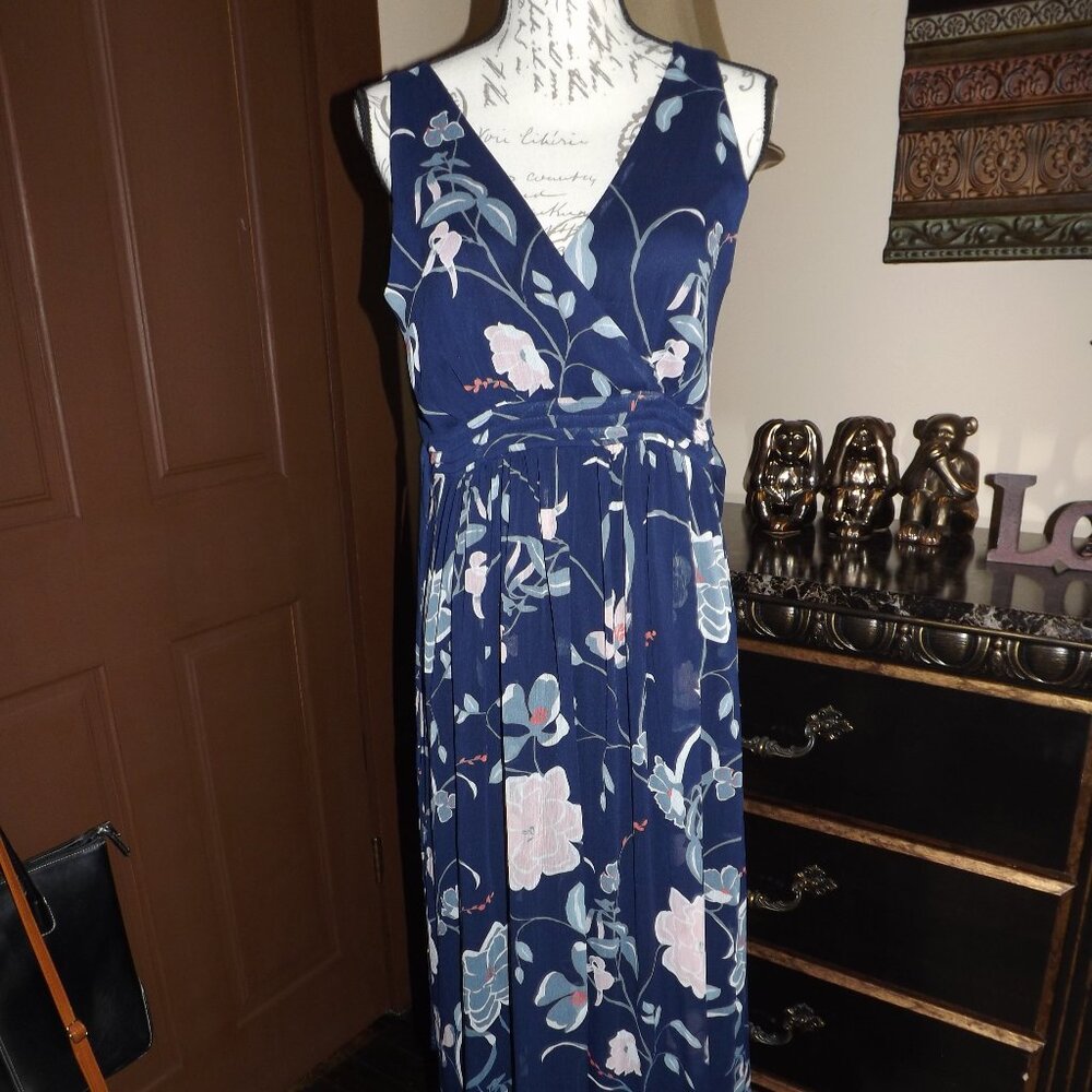 Motherhood maternity maxi dress size small